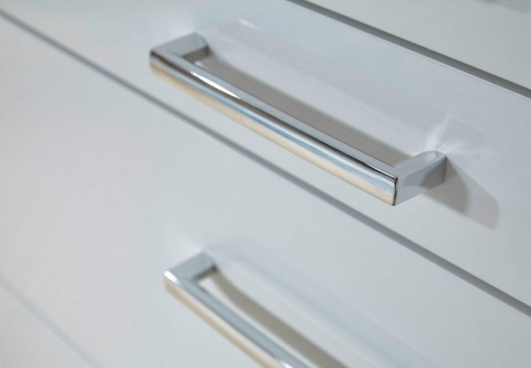 Henriette nyílóajtós szekrény, magasfényű fehér/tükör, 136x197x54cm