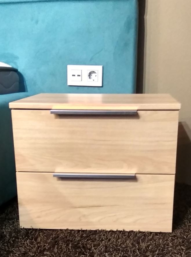 NOLTE ONE700 Éjjeliszekrény, Jackson tölgy, Fogó:króm,  50x42x42 cm"k"