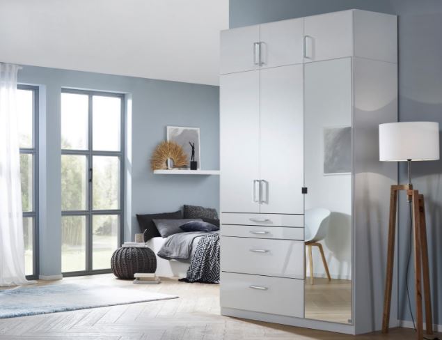 Henriette nyílóajtós szekrény, magasítóval, magasfényű fehér/tükör,136vm